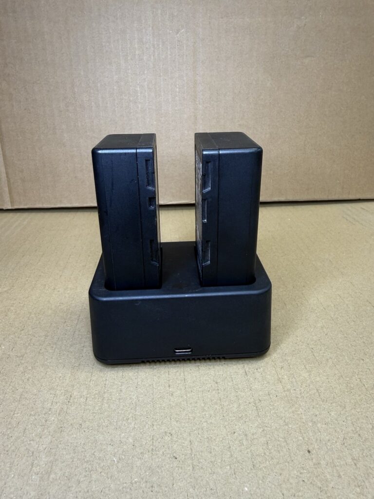 2 x dji WB37 battery with 1x charging hub wch3
