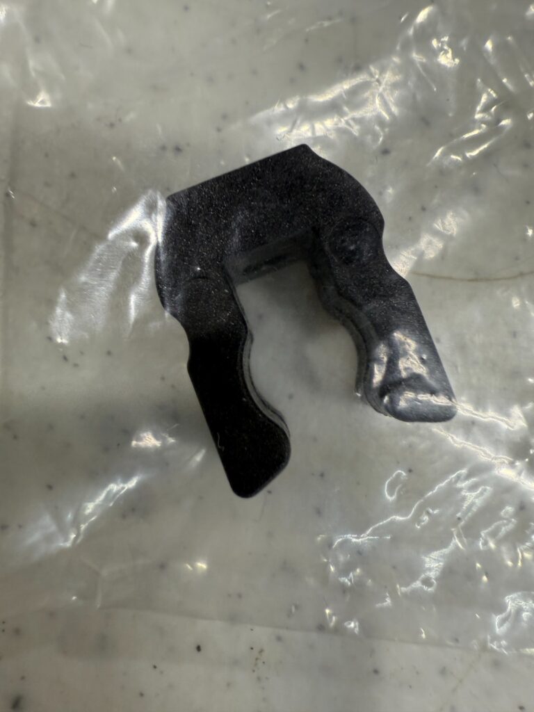 Small Black Plastic Lightweight U-Shaped Wire Retainer Clip for FPV Drones 019