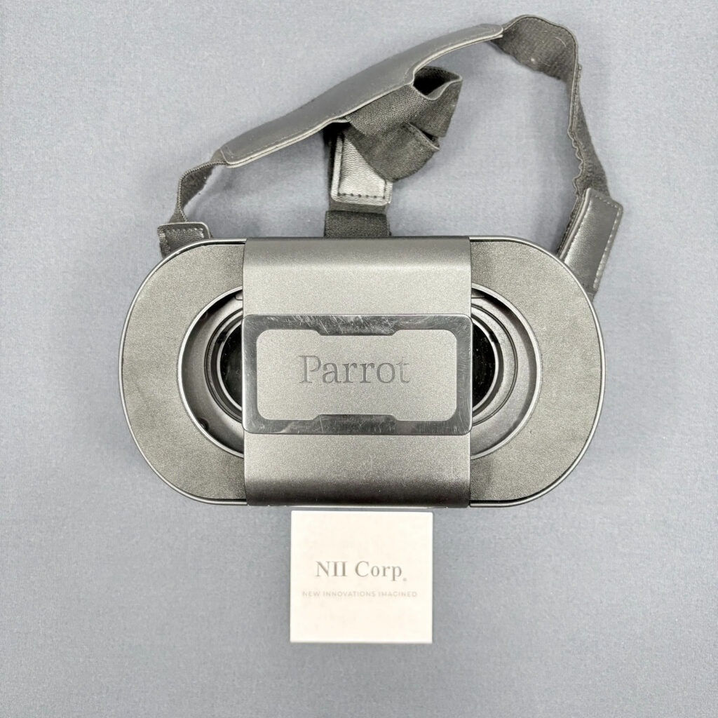 Parrot Bebop 2 Silver First Person View Goggles with Case for Quadcopter Drone