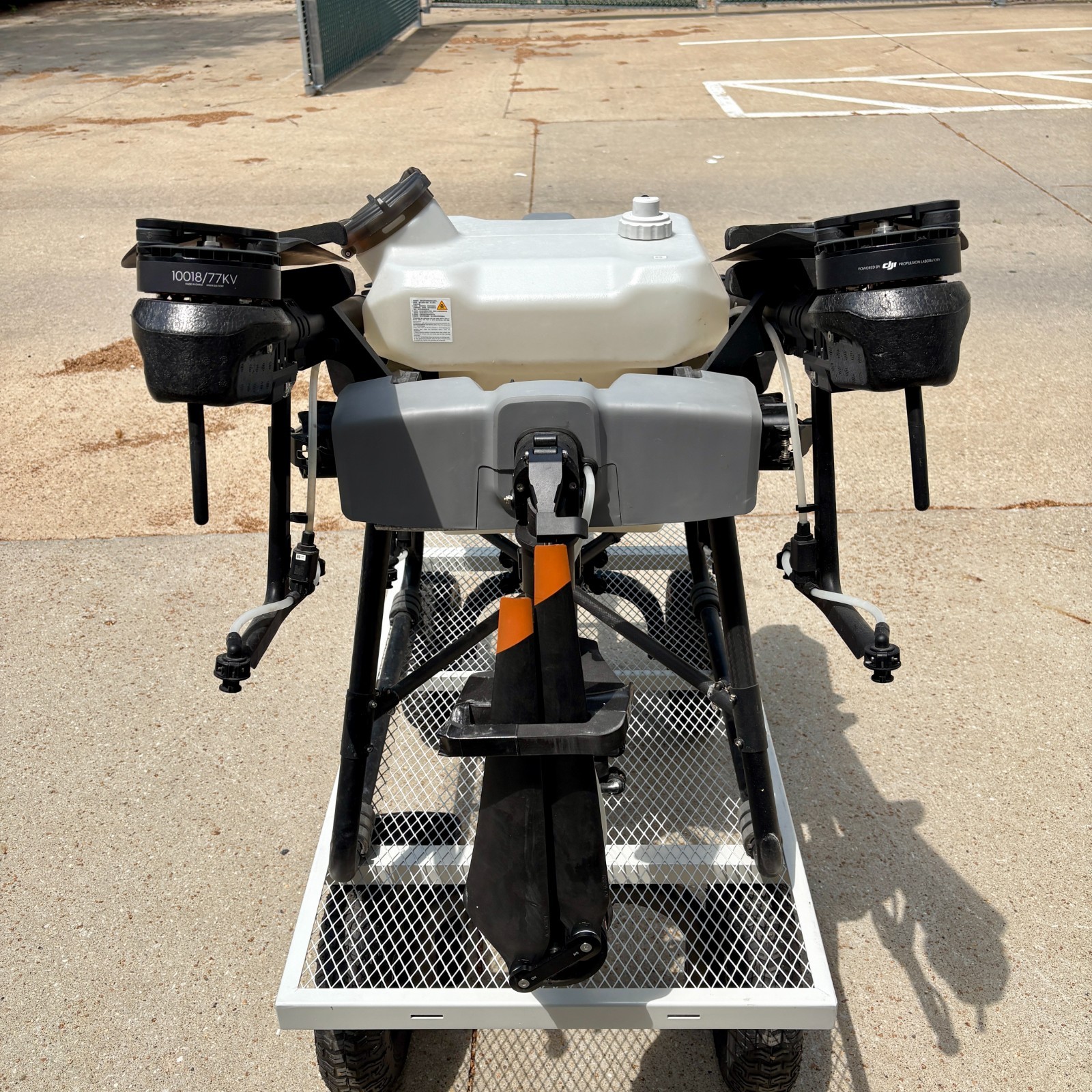 Cover Crop Special! DJI Agras T30 Drone Pkg, Dry Sprdr, 2 Batteries, Charger, RC - Image 6